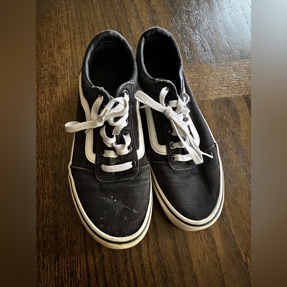 Classics black and white vans